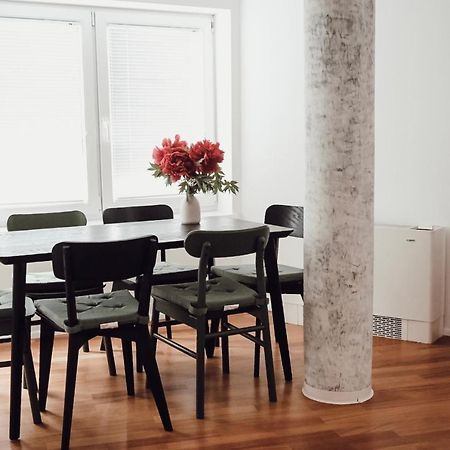 Central Apartment Maister Kranj Eksteriør billede